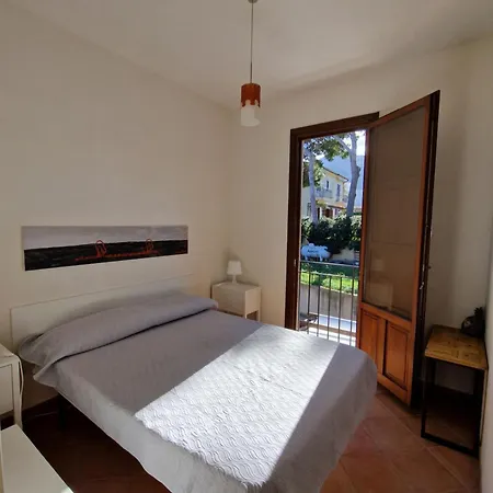 Triskelia Apartment *